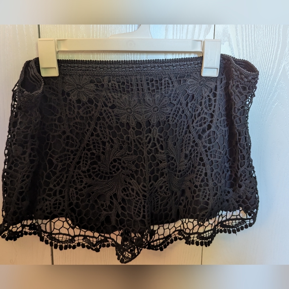 Mossimo XL Black Lace Short - Picture 2 of 4